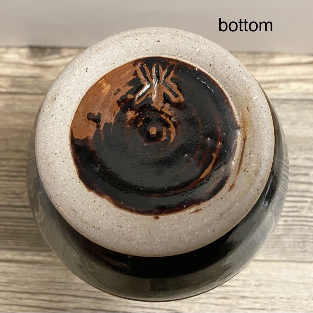 Glazed pottery vase in brown and mossy green - Picture 9 of 15